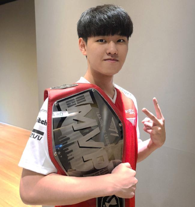 员状态下滑 员状态下滑